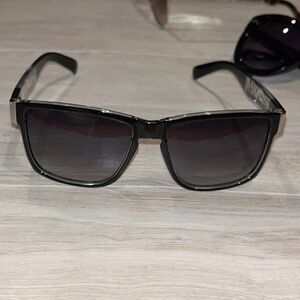 Stylish Black Sunglasses